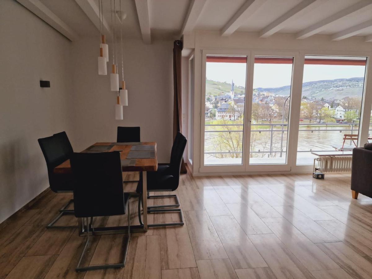 Moselflair Apartment Бернкастел-Кюс Екстериор снимка